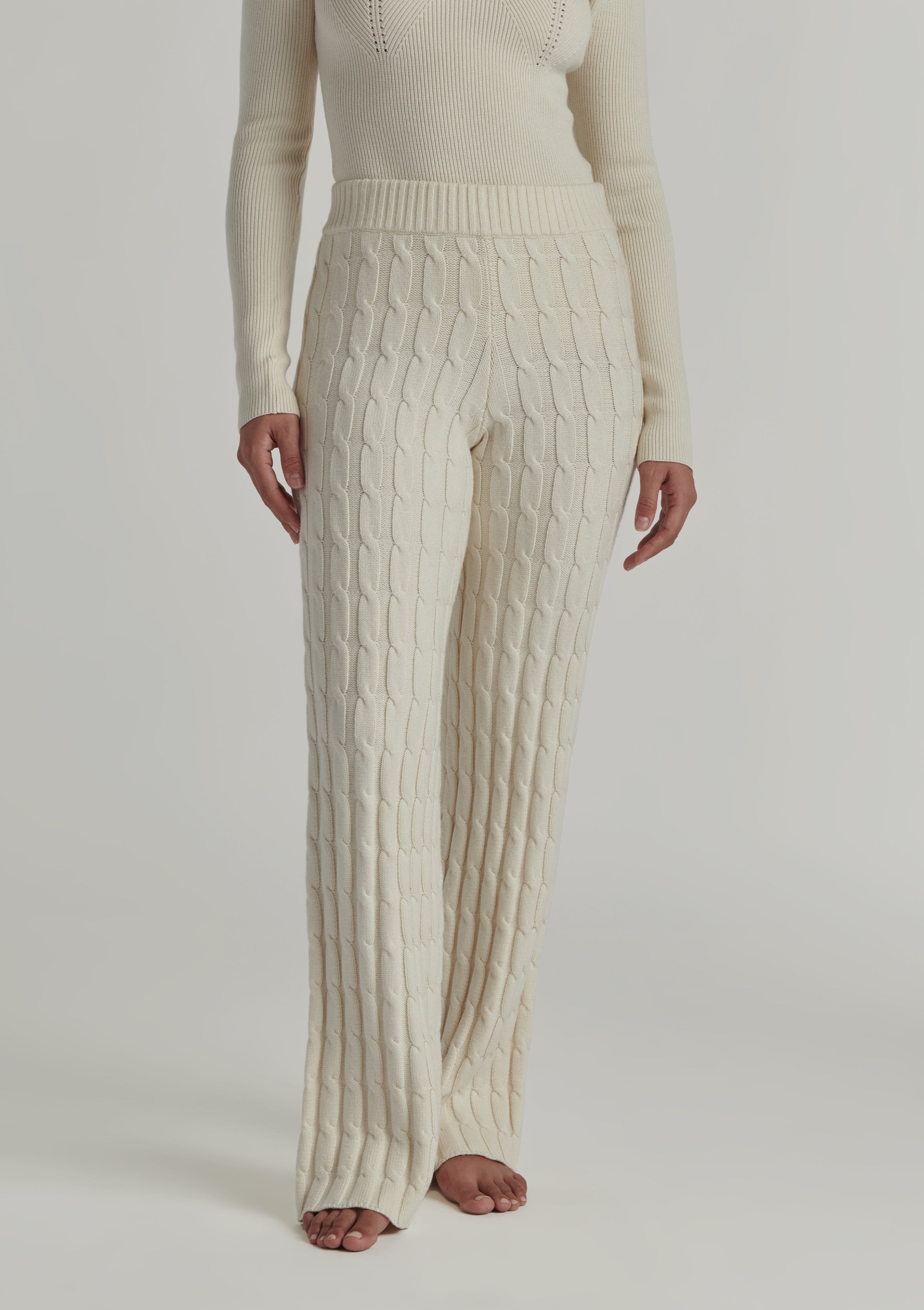 EMILIA CABLE KNIT PANTS