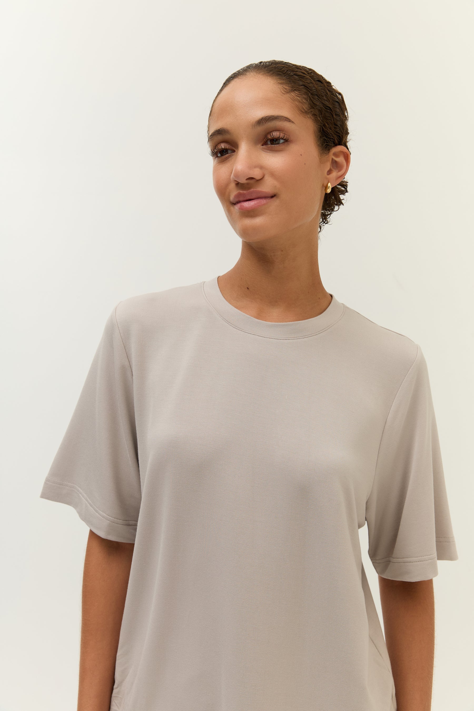 YORI T-SHIRT